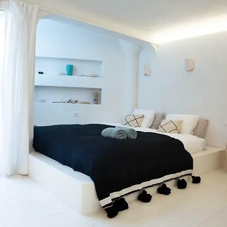 Rica Boutique House
